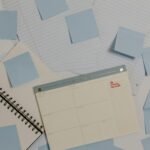 Olvida el «Club de las 5 AM»: Cómo diseñar rituales de mañana y noche que no te agoten más